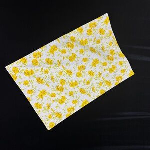 Vintage 1970 Morgan Jones Standard Pillowcase Cotton Blend Yellow Flowers wGreen